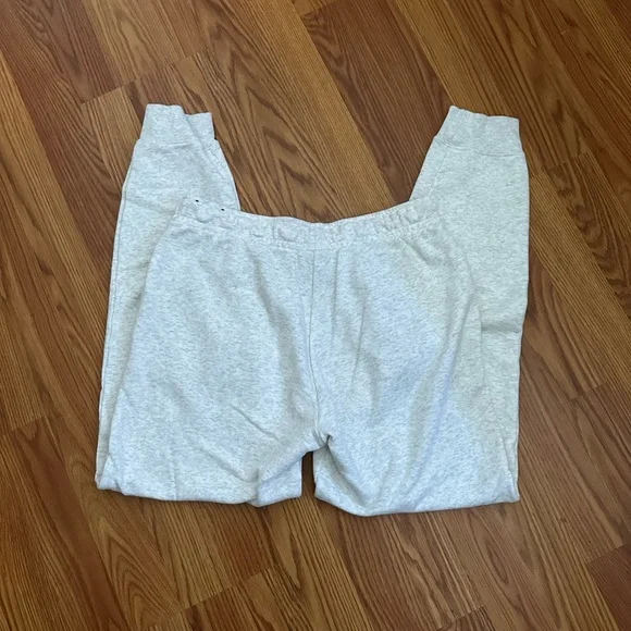 Nike Jogger Sweatpants - Picture 4 of 4